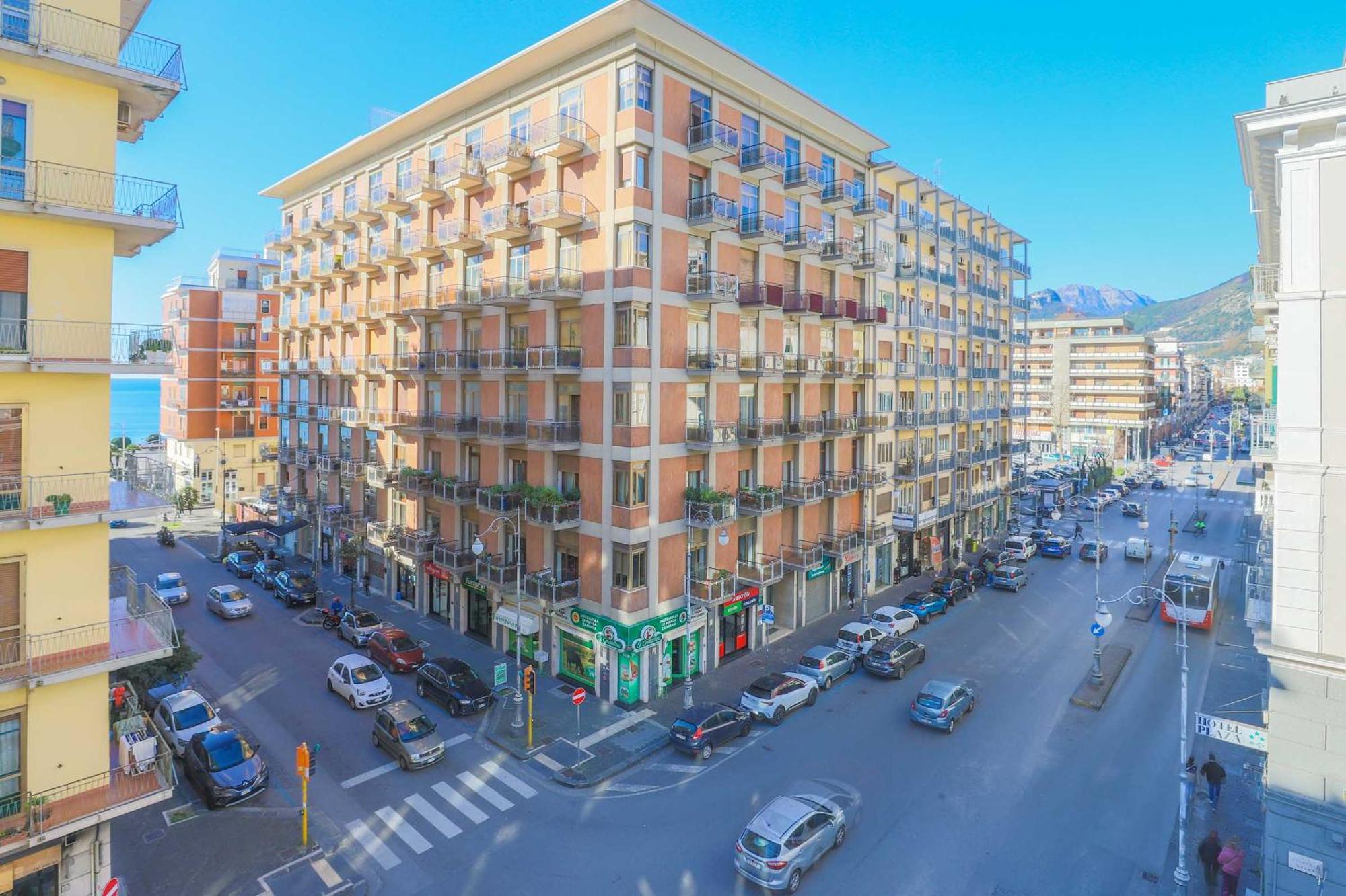 B&B Salerno Centrale Εξωτερικό φωτογραφία